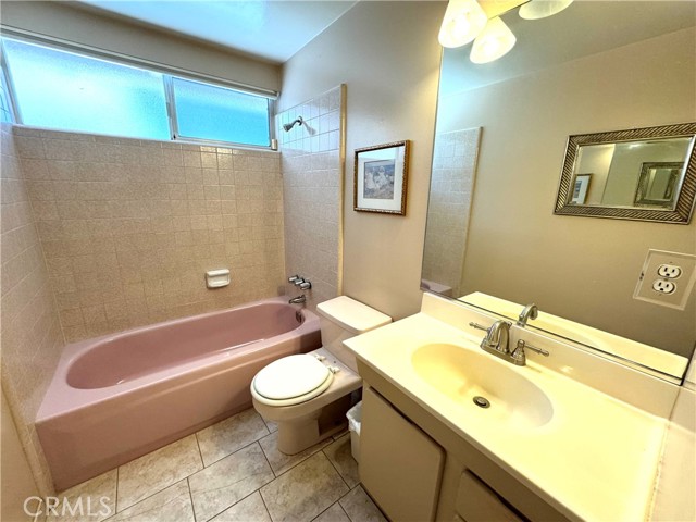 Detail Gallery Image 23 of 26 For 2347 W Coronet Ave, Anaheim,  CA 92801 - 4 Beds | 2 Baths