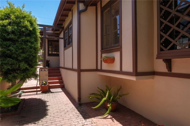 652 35th, Manhattan Beach, California 90266, 4 Bedrooms Bedrooms, 0 ,2 BathroomsBathrooms,Residential,For Sale,35th,0,SB26119419 652 35th, Manhattan Beach, California 90266, 4 Bedrooms Bedrooms, 0 ,2 BathroomsBathrooms,Residential,For Sale,35th,0,SB26119419