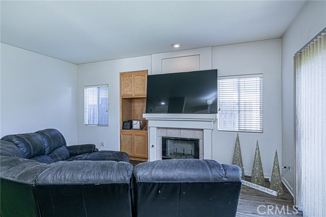 Detail Gallery Image 10 of 31 For 1838 Gable, Santa Maria,  CA 93458 - 3 Beds | 2/1 Baths