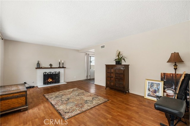 Image 5 of 28 For 9861 Lemon Avenue
