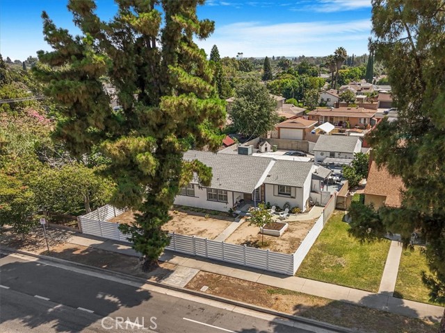 Detail Gallery Image 3 of 29 For 16038 Devonshire St, Granada Hills,  CA 91344 - 3 Beds | 2 Baths