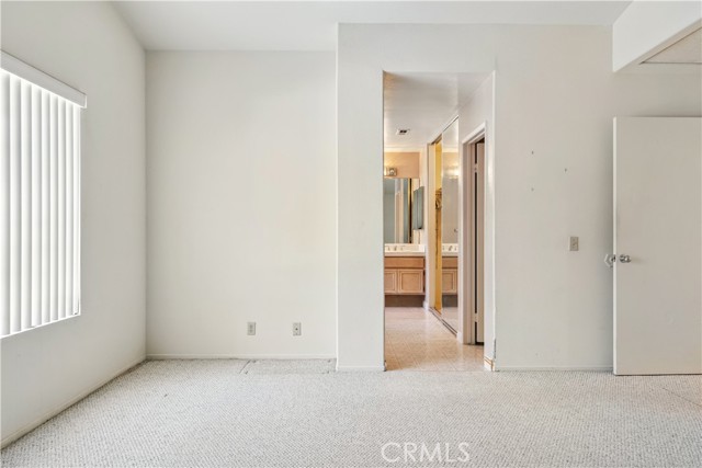 4997 Calle Sobrado, Oceanside CA: https://media.crmls.org/medias/4a3c6d82-0dd2-431b-8879-547d3a5bc1dd.jpg