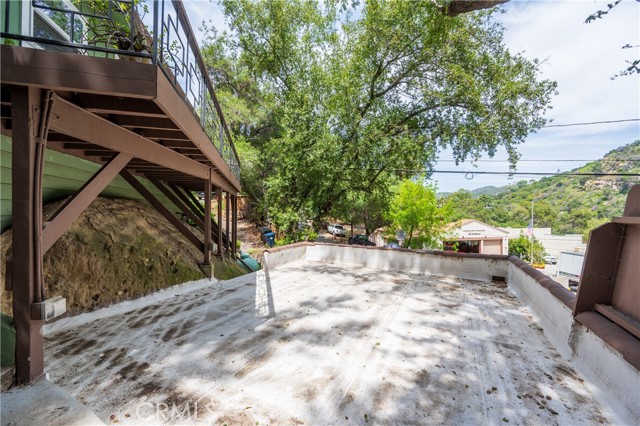 Detail Gallery Image 50 of 68 For 432 Fernwood Pacific, Topanga,  CA 90290 - 2 Beds | 2 Baths