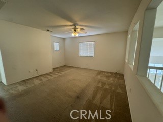 https://media.crmls.org/medias/4a3f2fc1-b577-4a7e-8d62-d100593a886a.jpg?preset=X-Large