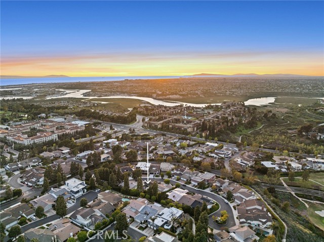 Detail Gallery Image 35 of 40 For 6 Rue Cannes, Newport Beach,  CA 92660 - 3 Beds | 2/1 Baths