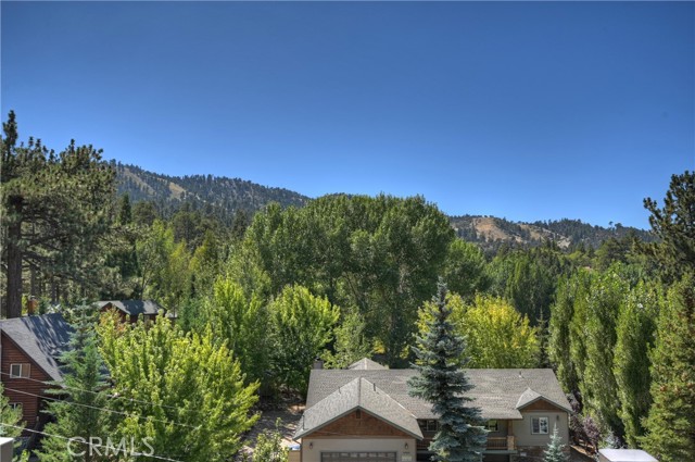 43669 Ridge Crest, Big Bear Lake, CA 92315