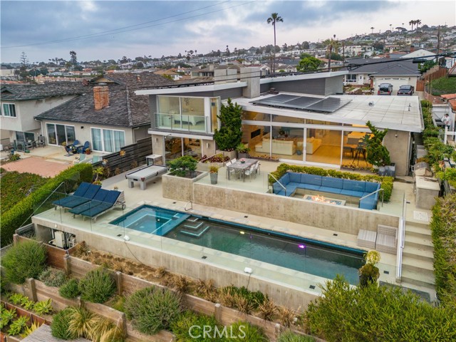 511 Paseo De La Playa, Redondo Beach, California 90277, 5 Bedrooms Bedrooms, ,3 BathroomsBathrooms,Residential,Sold,Paseo De La Playa,PV23121177