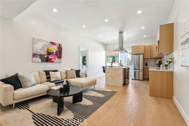 1824 Fairburn Ave, West Los Angeles CA: https://media.crmls.org/medias/4a4143a0-dc66-43c7-8fa9-c886476431d3.jpg