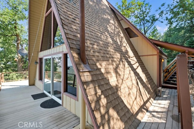 Detail Gallery Image 20 of 29 For 30909 Live Oak Dr, Running Springs,  CA 92382 - 3 Beds | 2 Baths