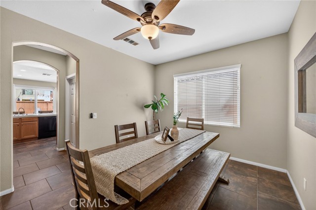 Detail Gallery Image 16 of 66 For 33884 Pegase Ct, Temecula,  CA 92592 - 5 Beds | 2/1 Baths