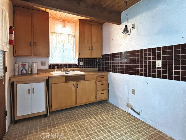 Detail Gallery Image 17 of 17 For 186 Kern Ave, Sugarloaf,  CA 92386 - 2 Beds | 1/1 Baths