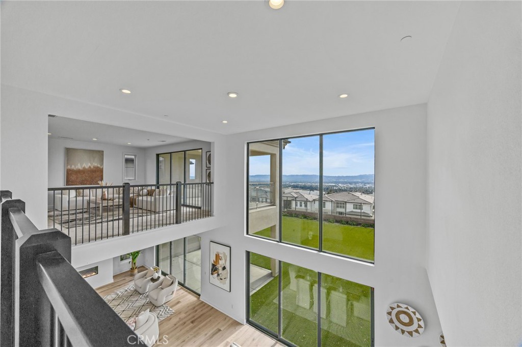 MLS #OC25254359 image #24