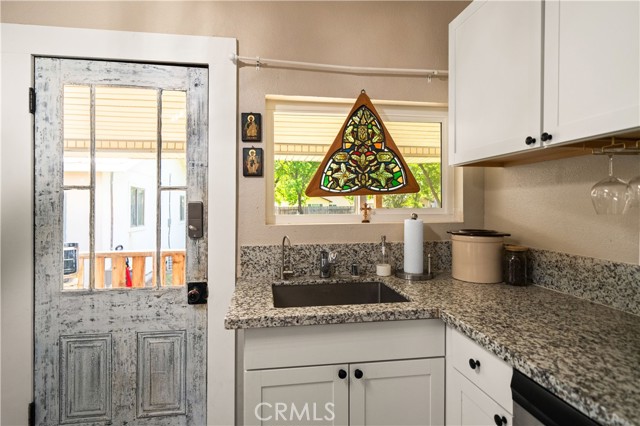 1711 Shasta Street, Anderson CA: https://media.crmls.org/medias/4a436fb3-7e44-48b5-9251-701fe4870a2b.jpg