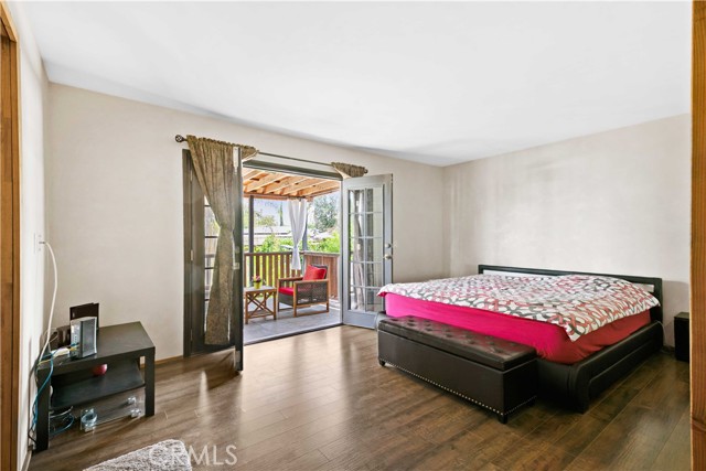 21101 Rosedell Drive, Saugus CA: https://media.crmls.org/medias/4a43f7fc-d137-4cfe-8720-46bc62f413cd.jpg