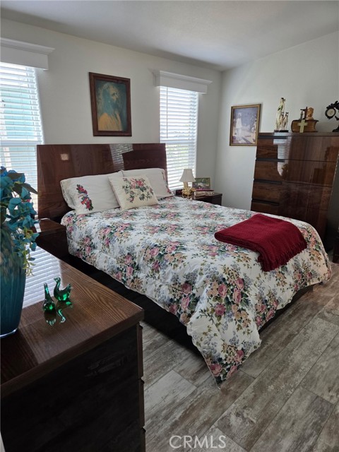 Detail Gallery Image 6 of 7 For 5800 Hamner Avenue #197,  Corona,  CA 91752 - 4 Beds | 2 Baths
