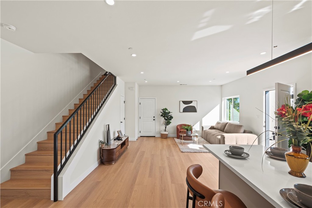 MLS #OC25253877 image #8