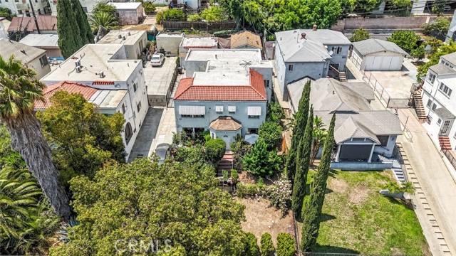 519 N Alexandria Avenue, Los Angeles CA: https://media.crmls.org/medias/4a45223c-bf8a-4c58-8ed8-a0f7fe5ca369.jpg