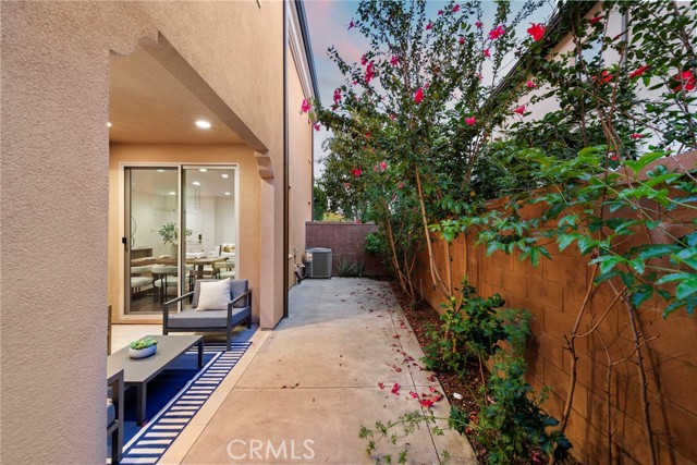 Detail Gallery Image 25 of 45 For 111 Henson, Irvine,  CA 92620 - 4 Beds | 3 Baths