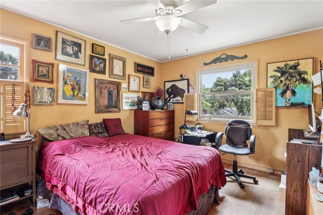 5603 Heatherdale Drive, Los Angeles CA: https://media.crmls.org/medias/4a45c573-2799-4976-8416-9415e2c5ae9f.jpg
