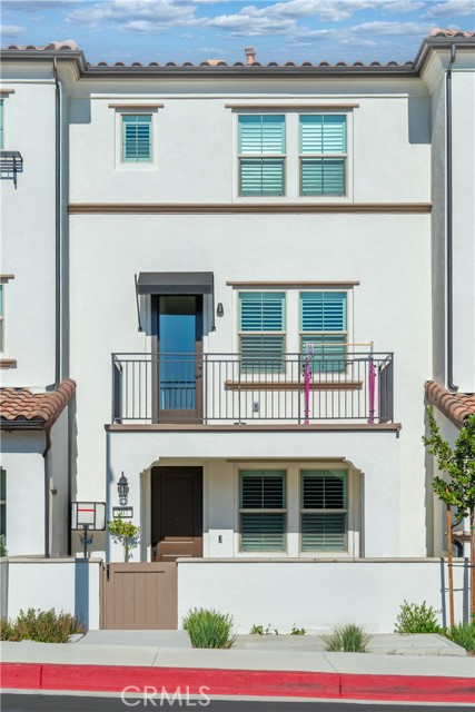 Detail Gallery Image 3 of 34 For 207 Colby Circle, Claremont,  CA 91711 - 3 Beds | 3/1 Baths