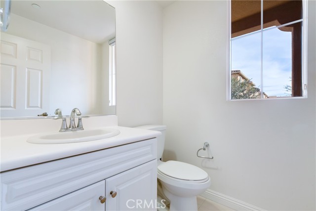 Detail Gallery Image 10 of 33 For 83 Aliso Ridge, Mission Viejo,  CA 92691 - 2 Beds | 2/1 Baths