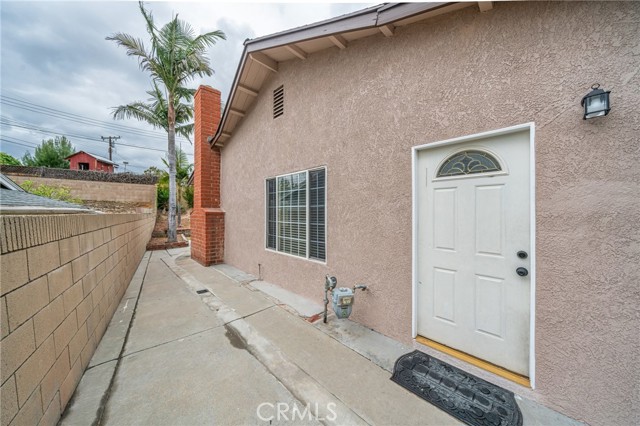 2933 E Levelglen Drive, West Covina CA: https://media.crmls.org/medias/4a48208a-eb0c-4326-a5b9-648d11ad1399.jpg