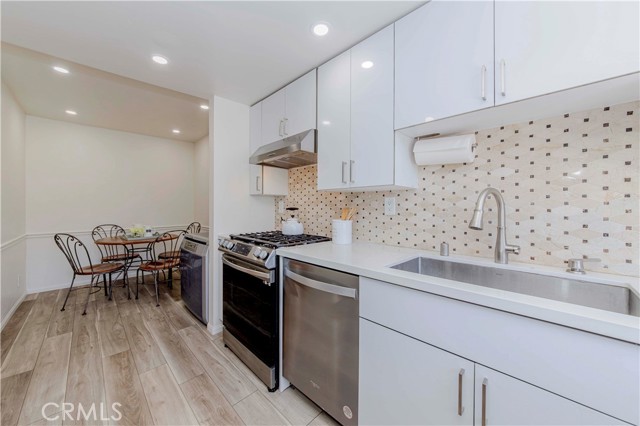 Detail Gallery Image 4 of 53 For 28012 Ridgeforest Ct, Rancho Palos Verdes,  CA 90275 - 4 Beds | 3 Baths