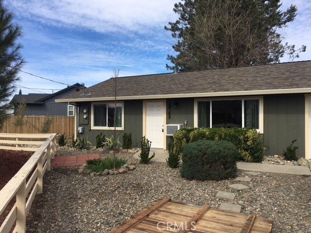 18745 Magnolia Court, Hidden Valley Lake CA: https://media.crmls.org/medias/4a49470c-3412-4a60-a790-e386ad2db4b8.jpg