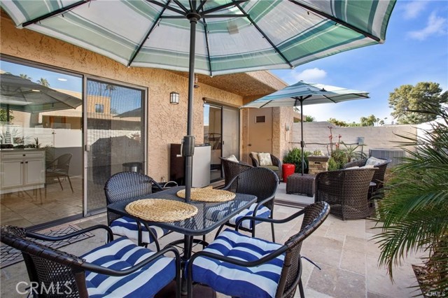 Detail Gallery Image 17 of 22 For 5784 Los Coyotes, Palm Springs,  CA 92264 - 2 Beds | 2 Baths