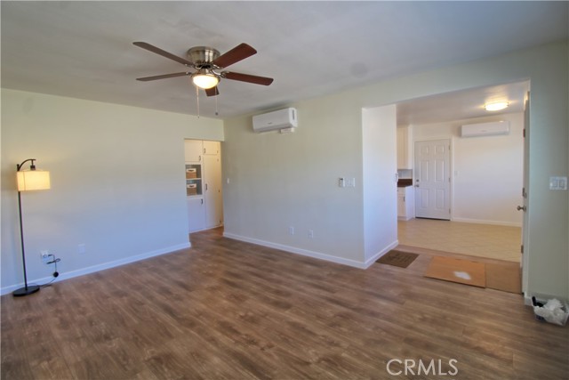 Detail Gallery Image 3 of 13 For 7685 Sterling, San Bernardino,  CA 92410 - 2 Beds | 1 Baths