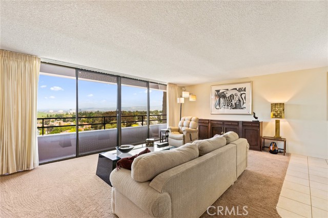 Detail Gallery Image 1 of 1 For 24055 Paseo Del Lago #605,  Laguna Woods,  CA 92637 - 2 Beds | 2 Baths