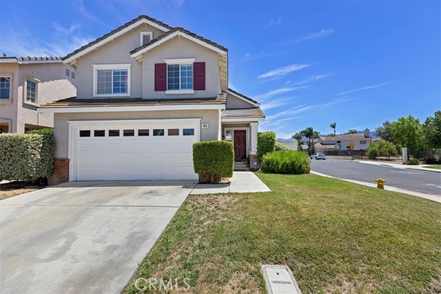 851 Blossomcreek Lane, Corona CA: https://media.crmls.org/medias/4a4aa3c3-2fb6-45a9-a2c6-1a021e93ff4a.jpg