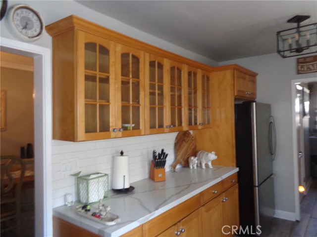 Detail Gallery Image 25 of 69 For 3855 York Bld, Los Angeles,  CA 90065 - 3 Beds | 2 Baths