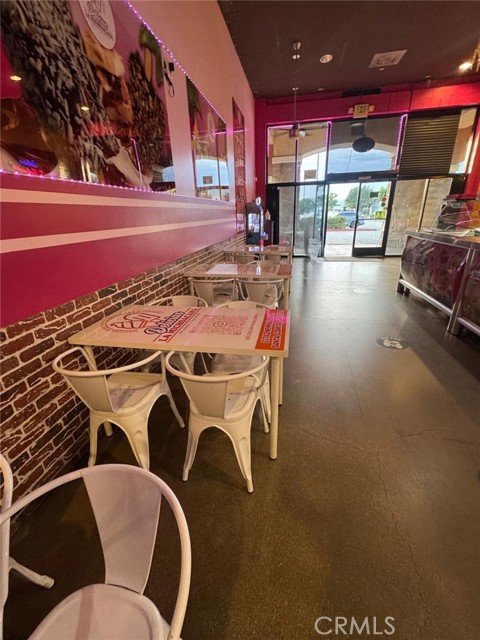  Commercial for Sale in Newhall, California