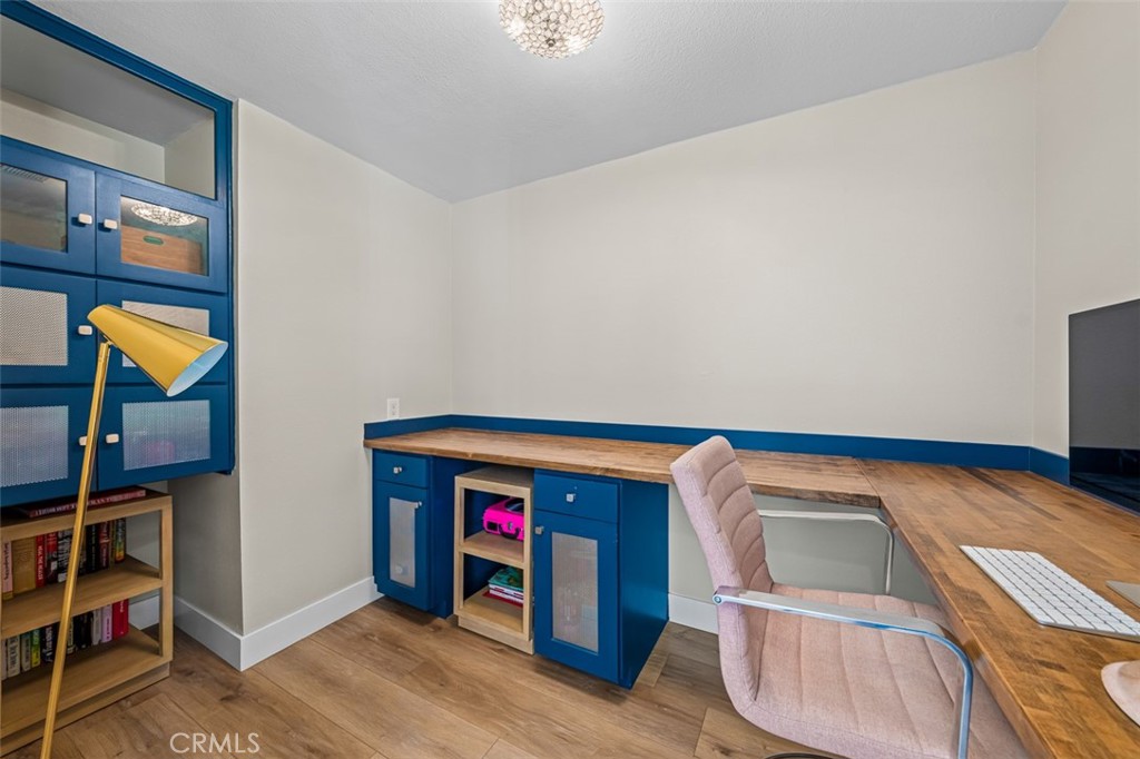 1807 Valencia - photo 13