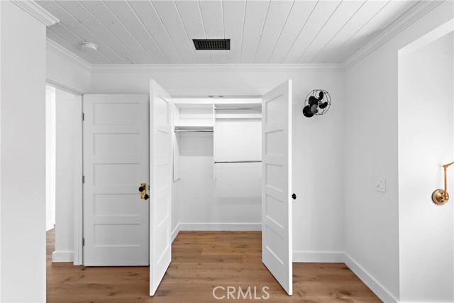 350 Cliff, Laguna Beach CA: https://media.crmls.org/medias/4a4e861c-8316-4e51-95ae-1ce15e0f3a94.jpg