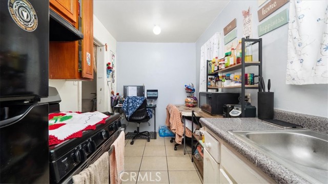 2432 Daly Street, Los Angeles CA: https://media.crmls.org/medias/4a4f2083-2d91-4fa6-963a-1e823660a6e8.jpg