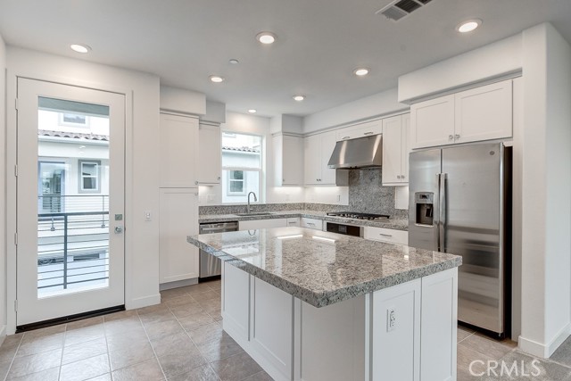 MLS# OC23158421