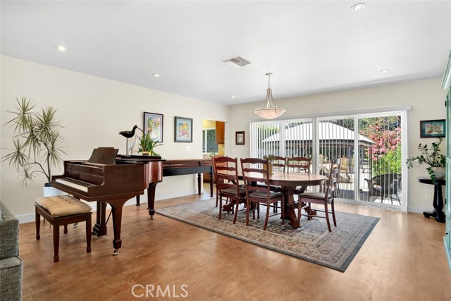 Image 7 of 45 For 18203 Arminta Street
