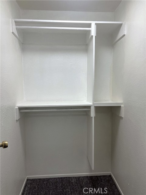 Detail Gallery Image 17 of 28 For 4703 W 118th St, Hawthorne,  CA 90250 - 4 Beds | 2 Baths