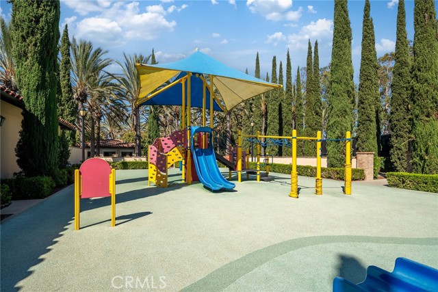 63 Splendor, Irvine CA: https://media.crmls.org/medias/4a520811-8c6a-41c7-9029-dee7e8139335.jpg