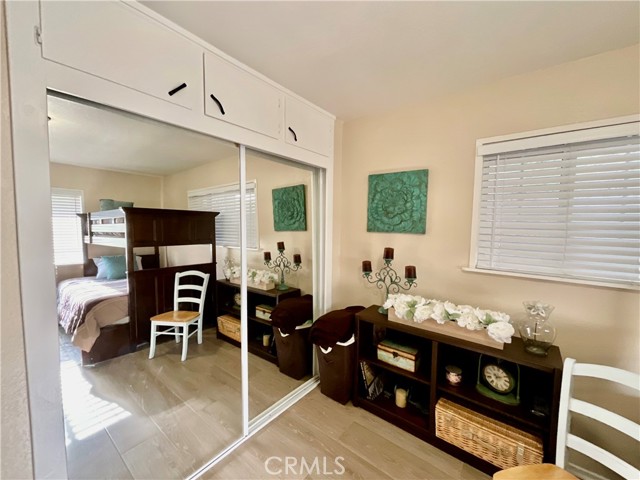 10195 Shangri La Avenue, Hesperia CA: https://media.crmls.org/medias/4a520c46-9e8d-4e58-8ee6-957dcc160ee5.jpg