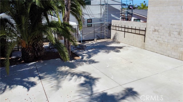 19321 Beach Boulevard, Huntington Beach CA: https://media.crmls.org/medias/4a522b83-c1a6-4af9-bb06-d605aaab507a.jpg