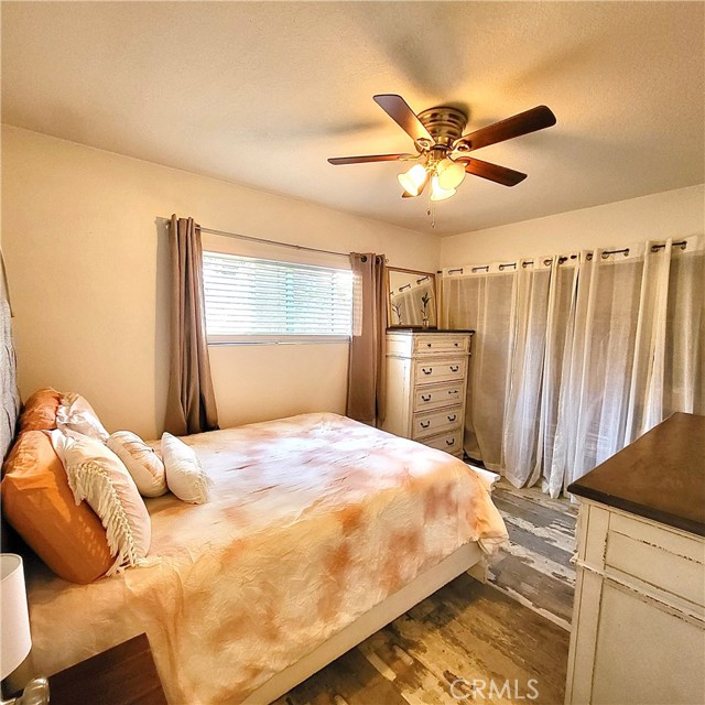 Detail Gallery Image 11 of 13 For 339 W Poplar St, Compton,  CA 90220 - 3 Beds | 1 Baths