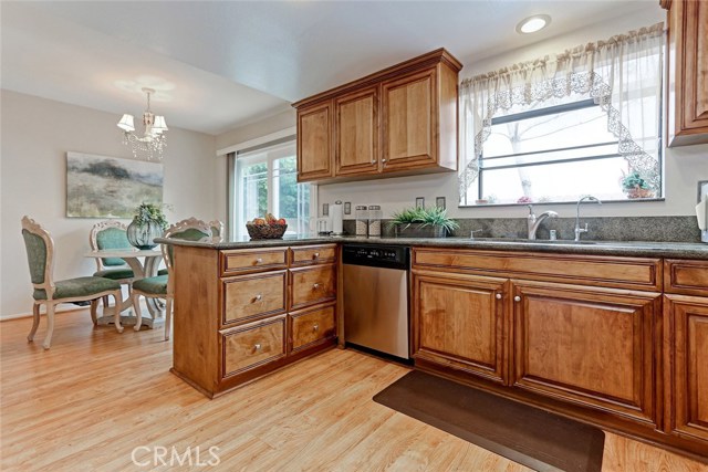 2218 Gates Avenue, Redondo Beach, California 90278, 4 Bedrooms Bedrooms, ,2 BathroomsBathrooms,Residential,Sold,Gates,SB17034339