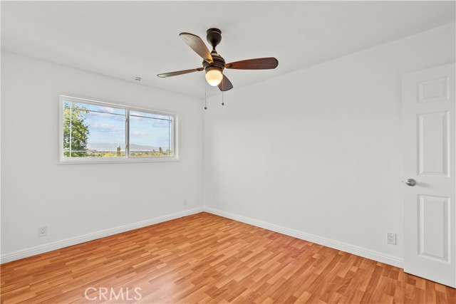 Detail Gallery Image 32 of 72 For 6172 Dalecrest Ave, Woodland Hills,  CA 91367 - 3 Beds | 2 Baths