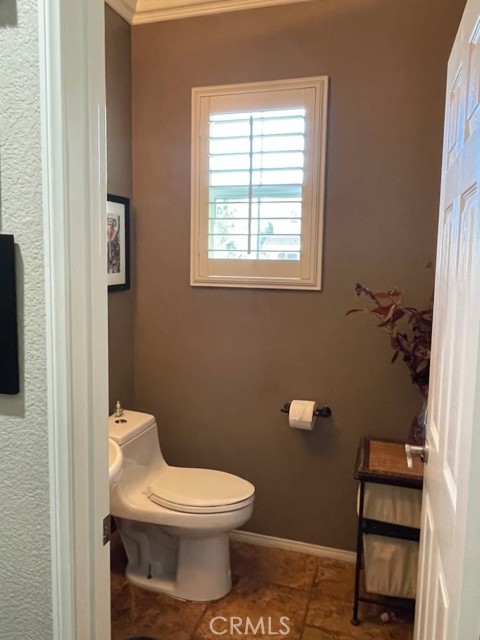 Detail Gallery Image 21 of 24 For 24081 Stone Creek Dr, Valencia,  CA 91354 - 3 Beds | 2/1 Baths