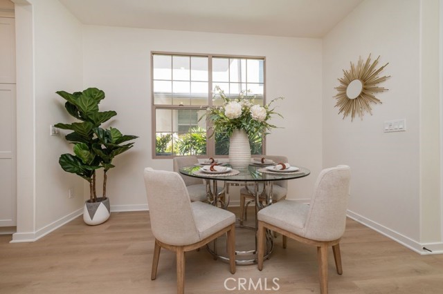 110 Trailing Comet, Irvine CA: https://media.crmls.org/medias/4a565f8d-6957-410d-87cc-a6ea24758159.jpg
