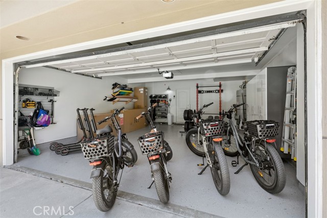 4a56fdb5 39d1 4a18 963b 700fb49026dd