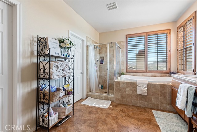 Detail Gallery Image 32 of 48 For 31637 Meadow Ln, Winchester,  CA 92596 - 5 Beds | 4 Baths